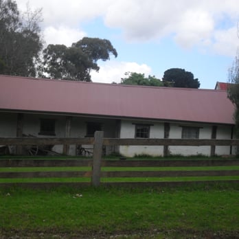 Montsalvat - Pubs Near Me - Eltham, VIC
