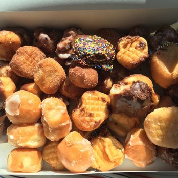JC Donuts - 3 dozen donut holes - Bakeries Near Me - Dallas, Texas