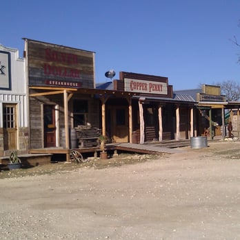 Hideaway Ranch & Refuge - The office and restaurant area - Vacation Rentals Near Me - Bluff Dale, Texas Hideaway Ranch & Refuge - The office and restaurant area - Vacation Rentals Near Me - Bluff Dale, Texas