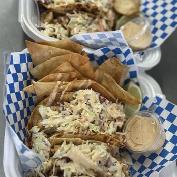 RNB Finz N Chicks - Food Trucks Near Me RNB Finz N Chicks - Food Trucks Near Me