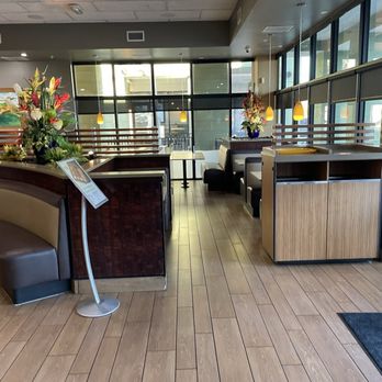 Habit Burger & Grill - Inside - Burgers Near Me - Plantation, Florida Habit Burger & Grill - Inside - Burgers Near Me - Plantation, Florida