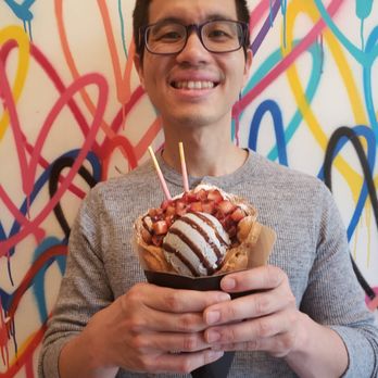 Wowfulls - Strawberry, banana and chocolate - Desserts Near Me - Brooklyn, New York Wowfulls - Strawberry, banana and chocolate - Desserts Near Me - Brooklyn, New York