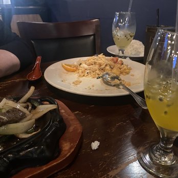 Pho Dakao - B6. Passion Fruit Juice, pineapple rice - Vietnamese Near Me - Framingham, Massachusetts