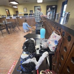Prejean Winery - Dog friendly