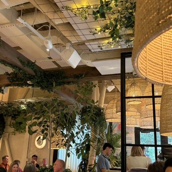 Ema - Mediterranean Near Me - Austin, Texas