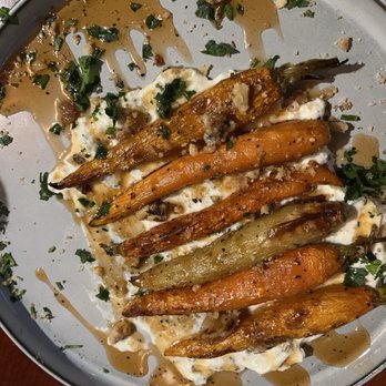Lillie Pearl - Roasted Heirloom Baby Carrots - Southern Near Me - Richmond, Virginia