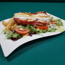 Club le 55 - Tartine au brie de Meaux