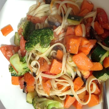 Post Road Diner - Veggie linguini- fantastic! - Diners Near Me - Norwalk, Connecticut