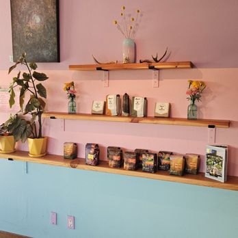 Dream Machine Coffee - Coffee & Tea Near Me - Yachats, Oregon