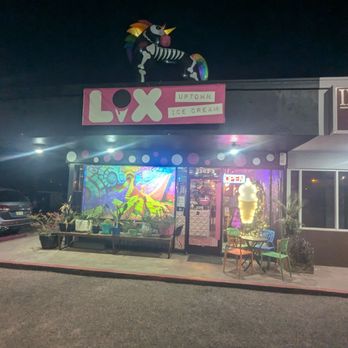 Lix Uptown Ice Cream - The outside entrance - Ice Cream & Frozen Yogurt Near Me - Phoenix, Arizona Lix Uptown Ice Cream - The outside entrance - Ice Cream & Frozen Yogurt Near Me - Phoenix, Arizona