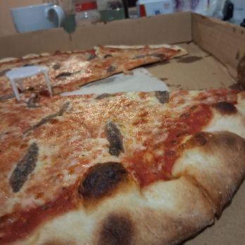 Peppino's Pizza - Example of the burnt Pizza that they send me - Pizza Near Me - Baldwin Place, New York Peppino's Pizza - Example of the burnt Pizza that they send me - Pizza Near Me - Baldwin Place, New York