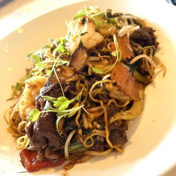 La Moon - Shrimp & Beef Egg Noodle - Vietnamese Near Me - Atlanta, Georgia La Moon - Shrimp & Beef Egg Noodle - Vietnamese Near Me - Atlanta, Georgia
