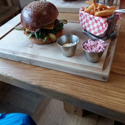 R burger - ROYAL BACON CHEESEBURGER
