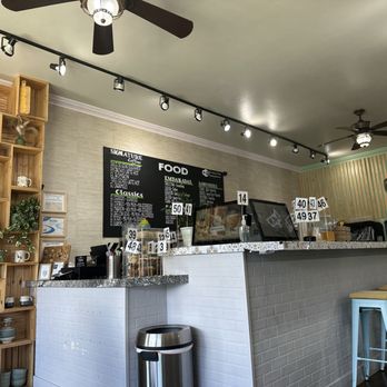 Guayoyo Café - Coffee & Tea Near Me - Pleasant Grove, Utah