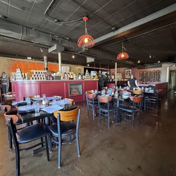 Diavola Pizza - Dining room - Pizza Near Me - Indianapolis, Indiana Diavola Pizza - Dining room - Pizza Near Me - Indianapolis, Indiana