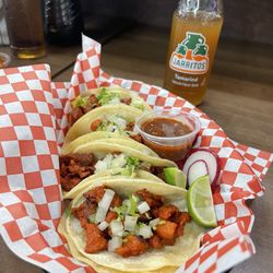 Tacos Al pastor