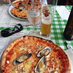 Gaststätte Hundskomödie - Biergarten