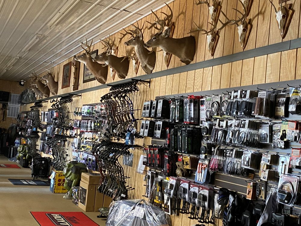 SPORTSMAN’S REFUGE Updated September 2024 696 Fairchance Rd