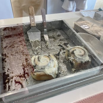 Ruru Baked - Desserts Near Me - Toronto, Ontario Ruru Baked - Desserts Near Me - Toronto, Ontario