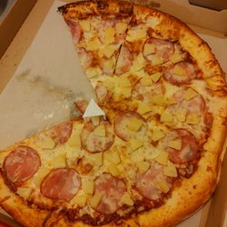 Pizza Schmizza Pub & Grub - Thin Don Ho