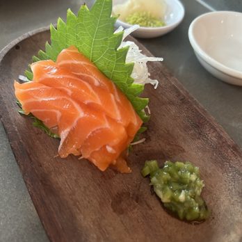 Hando - Sushi Bars Near Me - Houston, Texas
