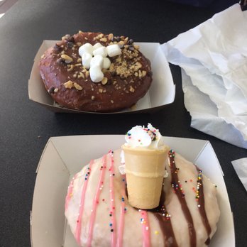 DG Doughnuts - Bakeries Near Me - Ocoee, Florida DG Doughnuts - Bakeries Near Me - Ocoee, Florida