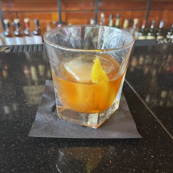 Carmella's Plates & Pints - Elijah Craig Old-Fashioned - Cocktail Bars Near Me - Pittsburgh, Pennsylvania Carmella's Plates & Pints - Elijah Craig Old-Fashioned - Cocktail Bars Near Me - Pittsburgh, Pennsylvania