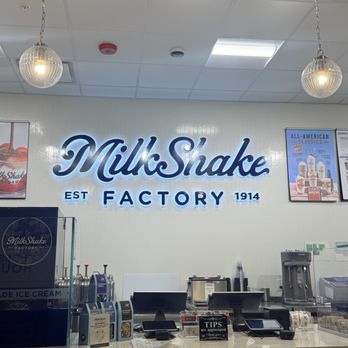 MilkShake Factory Palma Sola - Inside - Ice Cream & Frozen Yogurt Near Me - Bradenton, Florida
