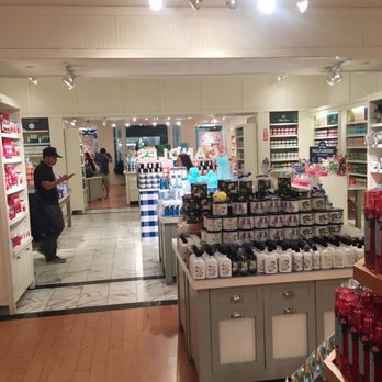 Bath & Body Works - Cosmetics & Beauty Supply Near Me - Mcallen, Texas