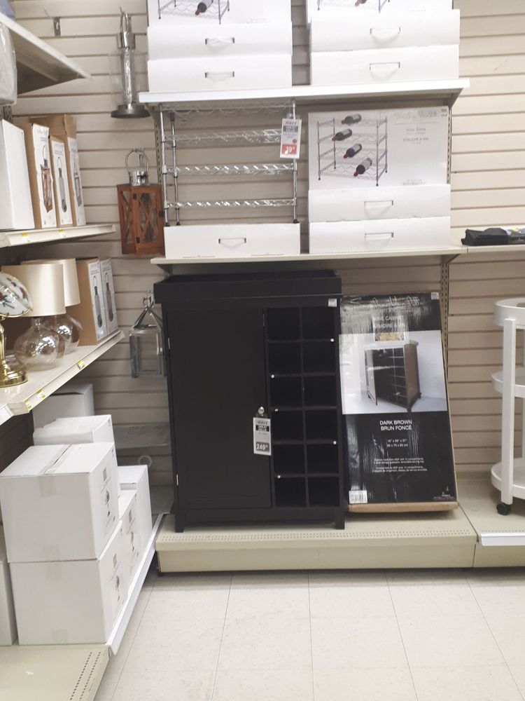 HART DEPARTEMENT STORES Updated September 2024 375 Daniel Street S