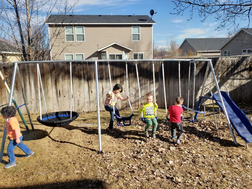 Little Fingers Childcare - childcare center in Caldwell, ID