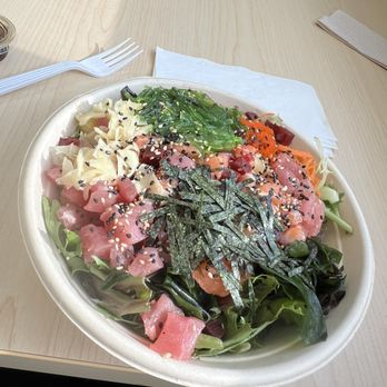 Hawaiian Poke - Build Your Own Bowl Medium - Bubble Tea Near Me - Miami, Florida Hawaiian Poke - Build Your Own Bowl Medium - Bubble Tea Near Me - Miami, Florida
