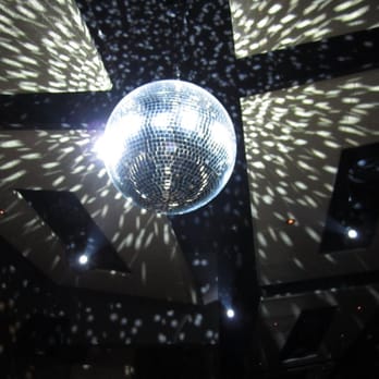 District 30 - Dance Clubs Near Me - Sacramento, California