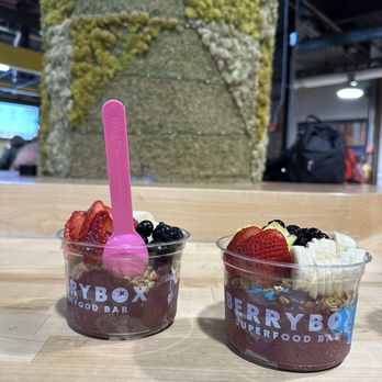BerryBox Superfood Bar - Acai Bowls Near Me - Saint Louis, Missouri BerryBox Superfood Bar - Acai Bowls Near Me - Saint Louis, Missouri