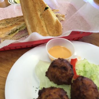 Latin American Cafe - Cuban Near Me - Ocala, Florida