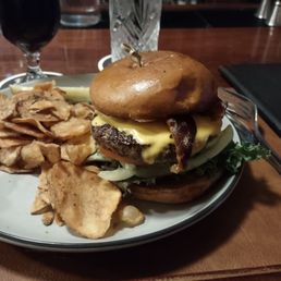 Burger with chips Burger with chips