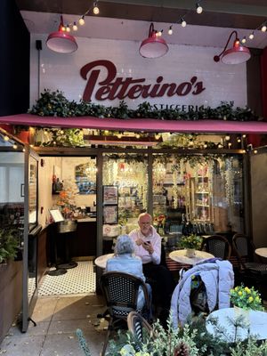 Petterino's Pasticceria by null