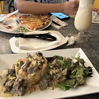 Super Benjy’s Cuisine - Churrasco con mofongo, piña colada & brick oven cheese pizza - Pizza Near Me - Naguabo, Puerto Rico Super Benjy’s Cuisine - Churrasco con mofongo, piña colada & brick oven cheese pizza - Pizza Near Me - Naguabo, Puerto Rico