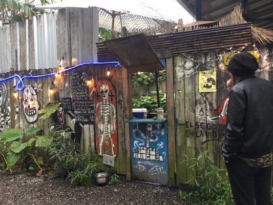 Rosalita's Backyard Tacos by null