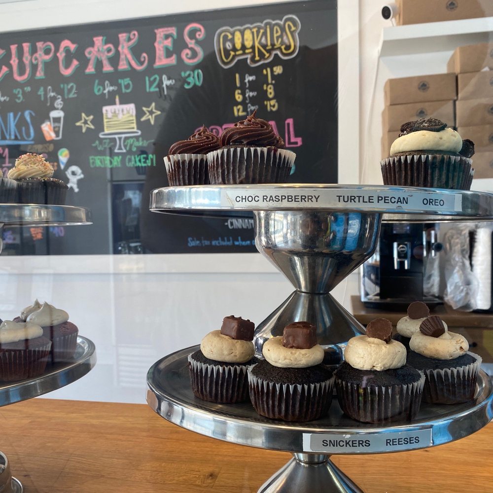 Sugarfoot's Cupcakes - Cupcakes Near Me - Spring, Texas Sugarfoot's Cupcakes - Cupcakes Near Me - Spring, Texas