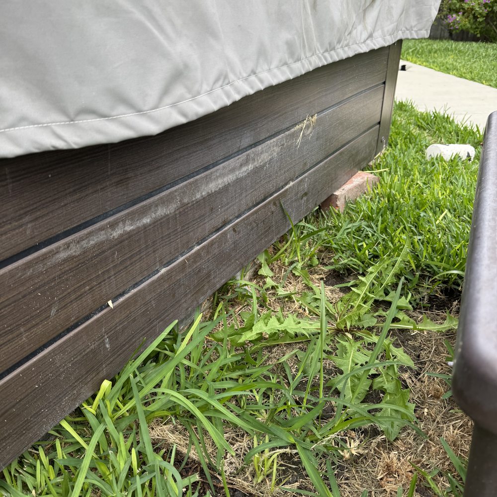 AMI Handyman Services - Jacuzzi siding fixed - Handyman Near Me - San Pedro, California AMI Handyman Services - Jacuzzi siding fixed - Handyman Near Me - San Pedro, California