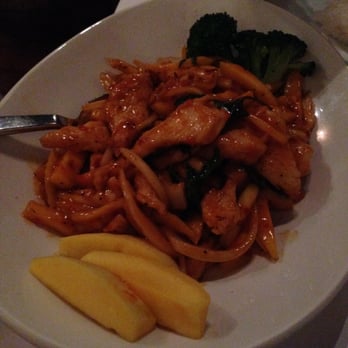 Rangoon Ruby - Mango chicken (super yumm) - Asian Fusion Near Me - Palo Alto, California