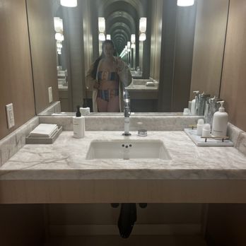 Awana Spa - Locker room - Skin Care Near Me - Las Vegas, Nevada