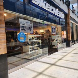 SKECHERS Retail - Mall