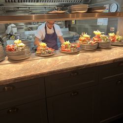 Burger & Lobster - Kitchen with food