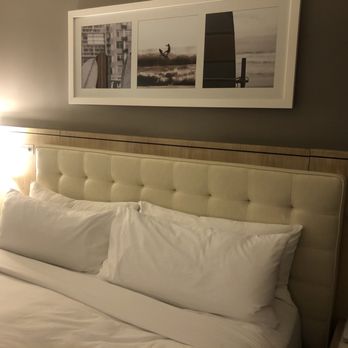 Marriott Stanton South Beach - Headboard and art - Hotels Near Me - Miami Beach, Florida