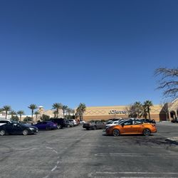 Antelope Valley Mall - Parking view