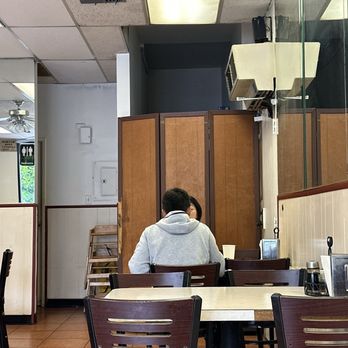 Huge Tree Pastry - inside seating - Taiwanese Near Me - Monterey Park, California Huge Tree Pastry - inside seating - Taiwanese Near Me - Monterey Park, California