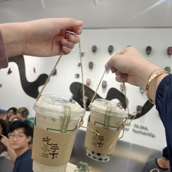 Chicha San Chen - Dong Ding Tea Lattes | IG & TikTok @territheplatypus.eatz - Bubble Tea Near Me - New York, New York Chicha San Chen - Dong Ding Tea Lattes | IG & TikTok @territheplatypus.eatz - Bubble Tea Near Me - New York, New York