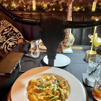 Deluxe Fun Dining - Short rib pasta - Bars Near Me - Charlotte, North Carolina Deluxe Fun Dining - Short rib pasta - Bars Near Me - Charlotte, North Carolina